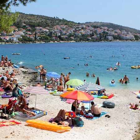 Apartments By The Sea Mavarstica, Ciovo - 12696 Трогир Екстериор снимка