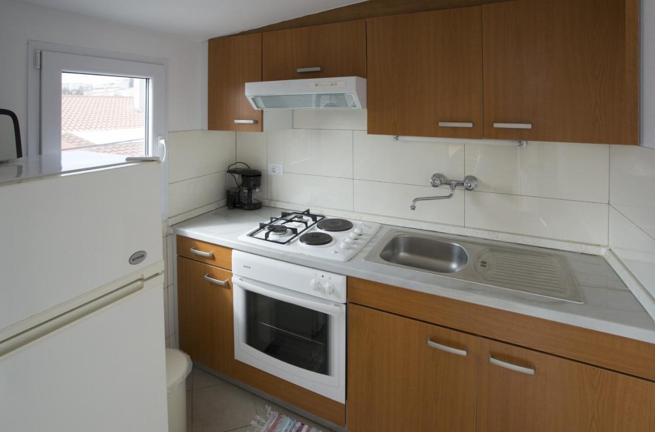 Apartments By The Sea Mavarstica, Ciovo - 12696 Трогир Екстериор снимка